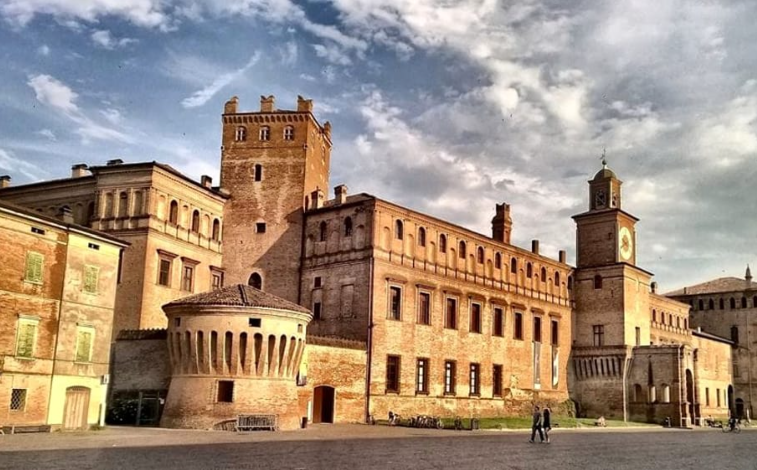 Le piccole Corti Padane